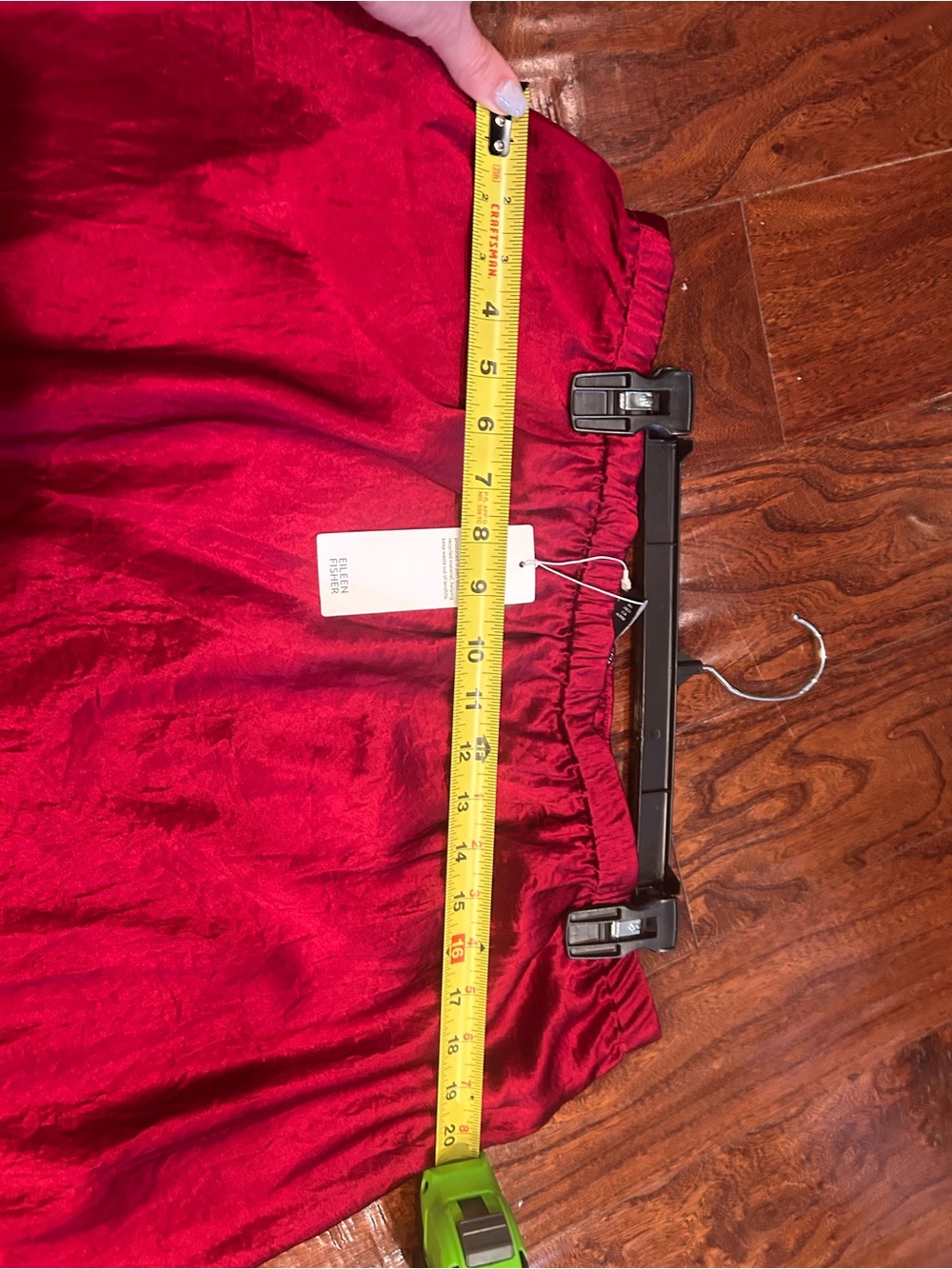 Eileen Fisher Red sophisticated textured satin Crinkled pull on Maxi Skirt XL - Picture 6 of 6